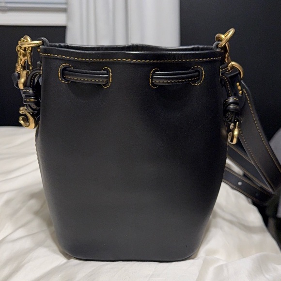 Camila Bucket Bag - Picture 6 of 16